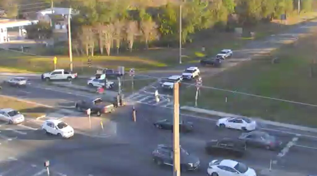 Interchange at State Road 40 and Interstate 75 is blocked off