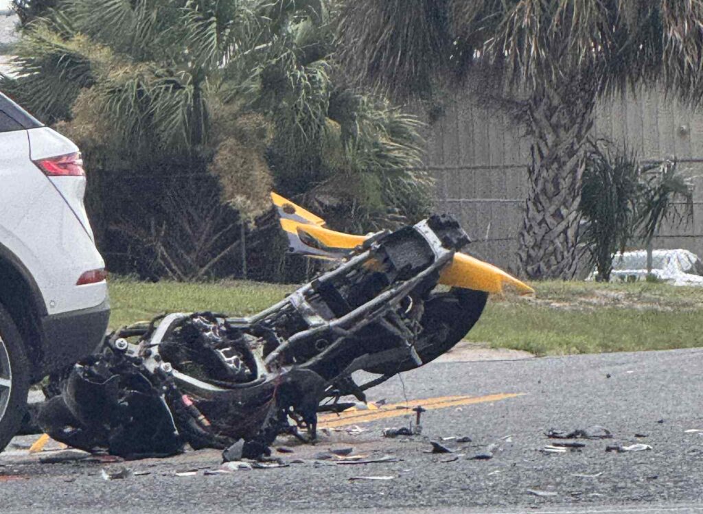 A motorcyclist was fatally struck by an SUV on SR 40 in Ocala on Thursday afternoon