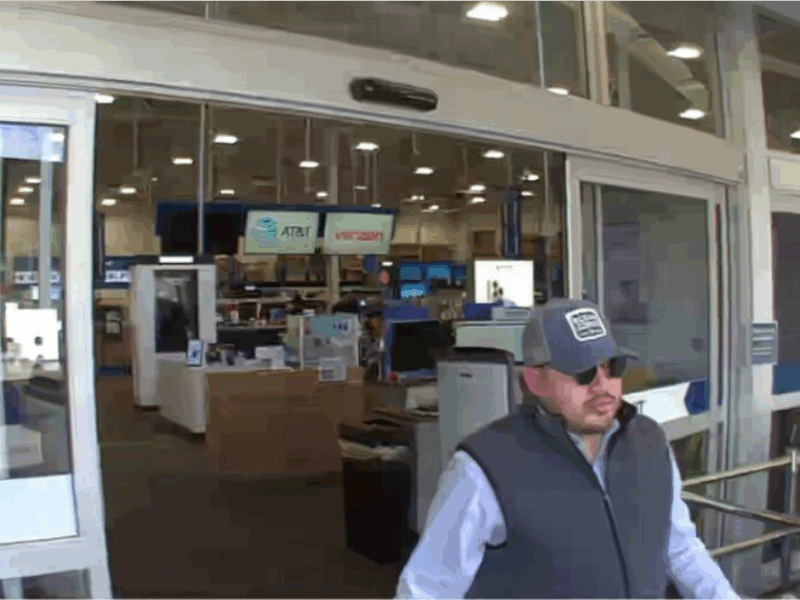 According to MCSO, this man used stolen credit cards to purchase over $4,000 in electronic devices from an Ocala in Best Buy on May 2, 2025. (Photo: Marion County Sheriff's Office)