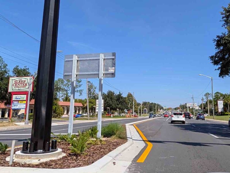 A planter and turning lane on State Road 200 on October 23, 2025.