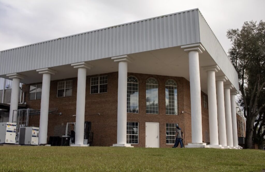 The new AYR Wellness cultivation facility is located at
