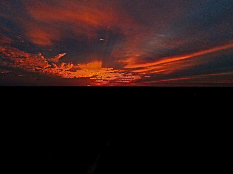 Spectacular sunset over the horizon in Dunnellon
