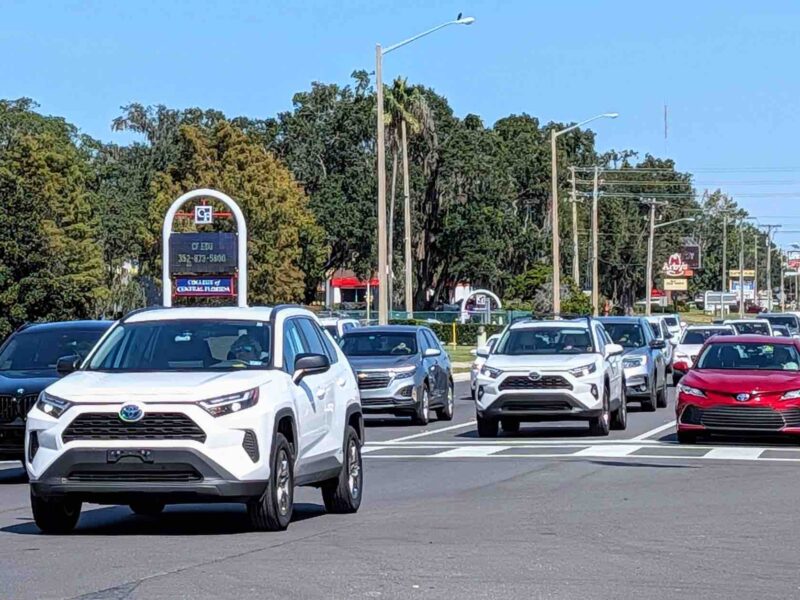 Traffic in Ocala on State Road 200 in October 2025 (black and white)