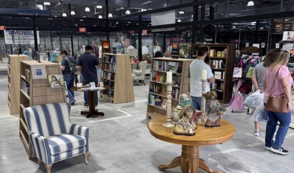 The Journey Bookstore at the Paddock Market