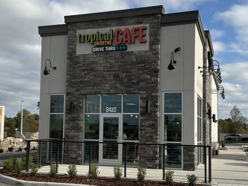 Tropical Smoothie Cafe has opened its new location in Ocala