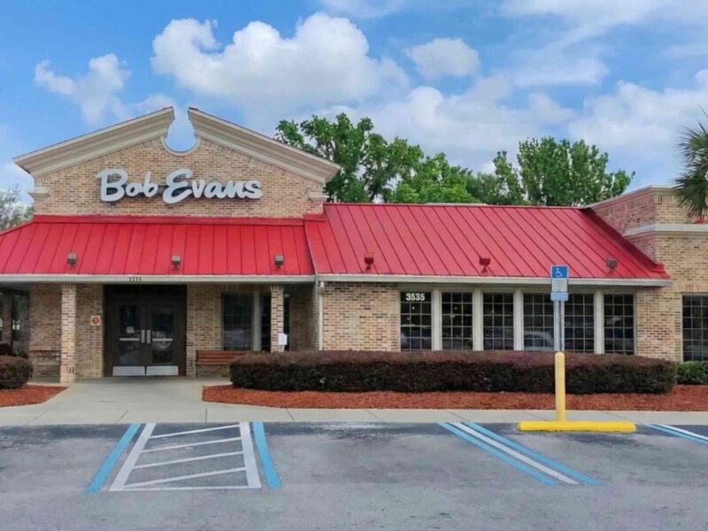 The Bob Evans located at 3535 SW College Road in Ocala has been permanently closed.