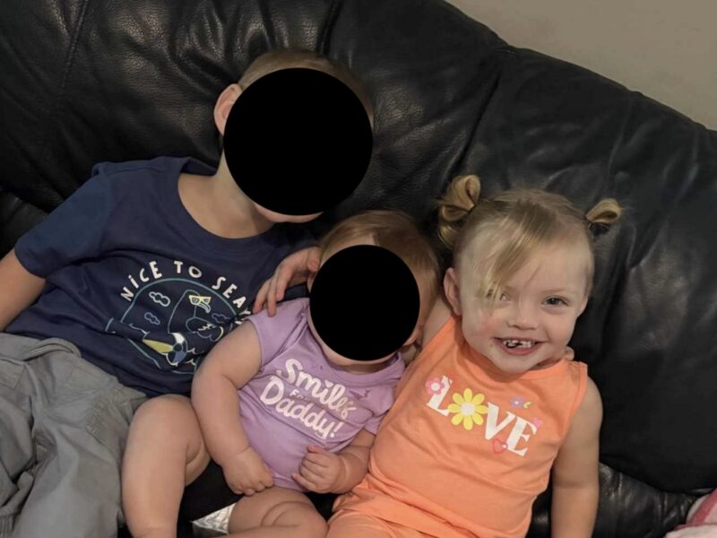 Paisley Brown right and her siblings
