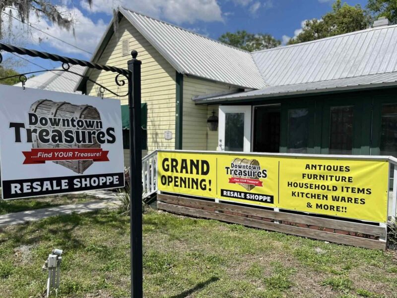 Downtown Treasures in Dunnellon