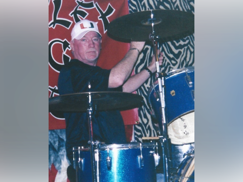 Robert Damon