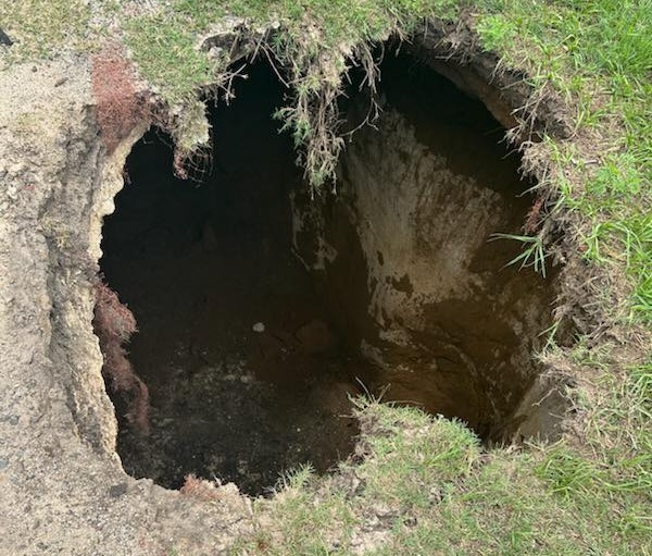 Sinkhole on 301:441, at the intersection of Hwy 329 1