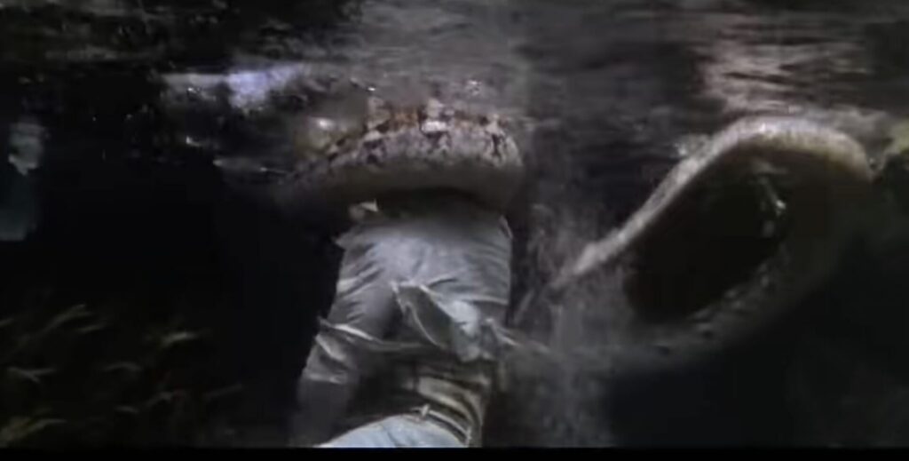 The snake scene in Moonraker 7