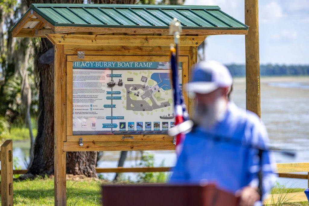 Heagy Burry Park sign
