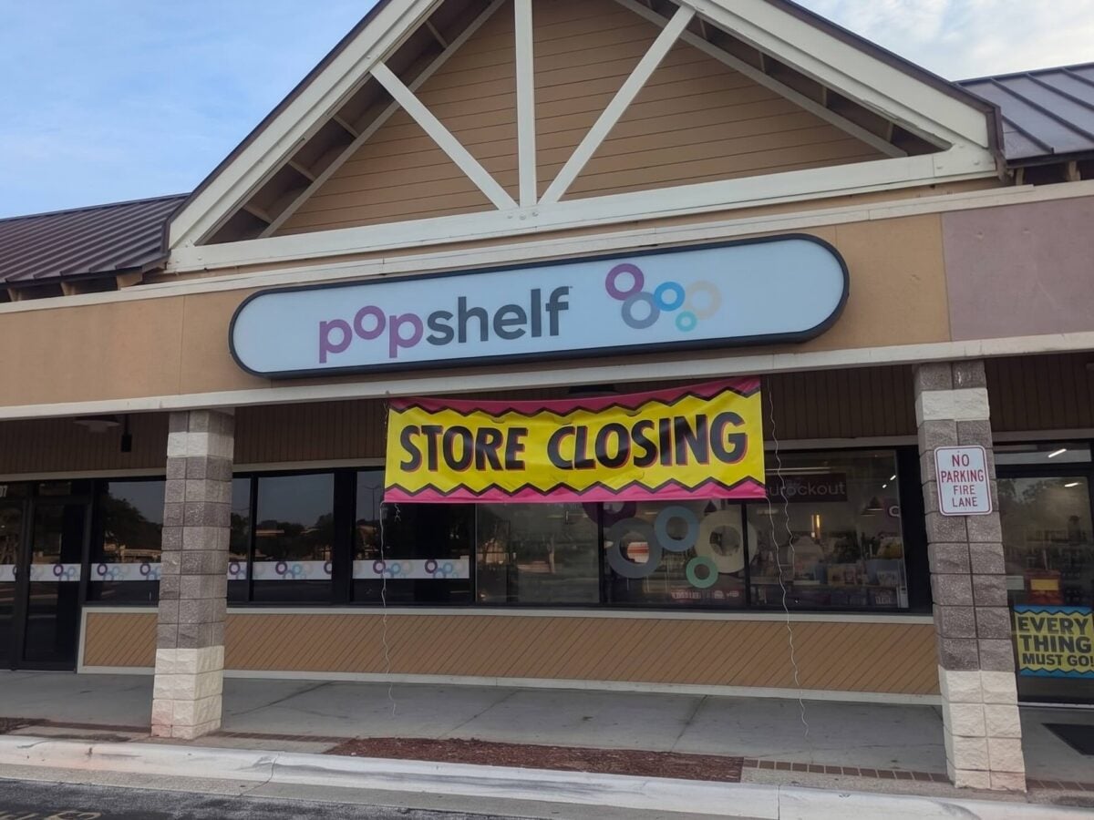 pOpshelf in Ocala closing, offering 50% discounts storewide