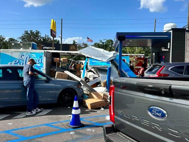 Truck crashes at 7 Brew in Belleview