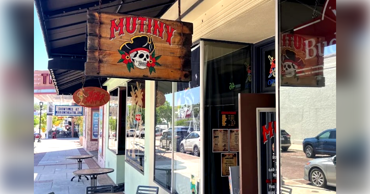 Two downtown Ocala bars seeking approval to add sidewalk café option